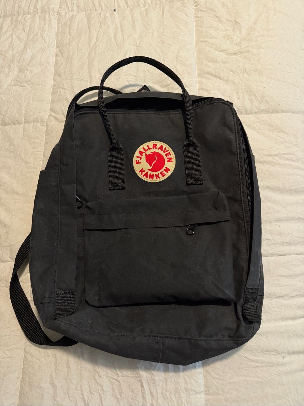 Fjallraven Kånken Backpack in Black with Red Logo